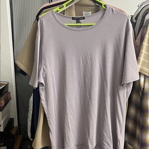 Robert Barakett light lavender tee shirt